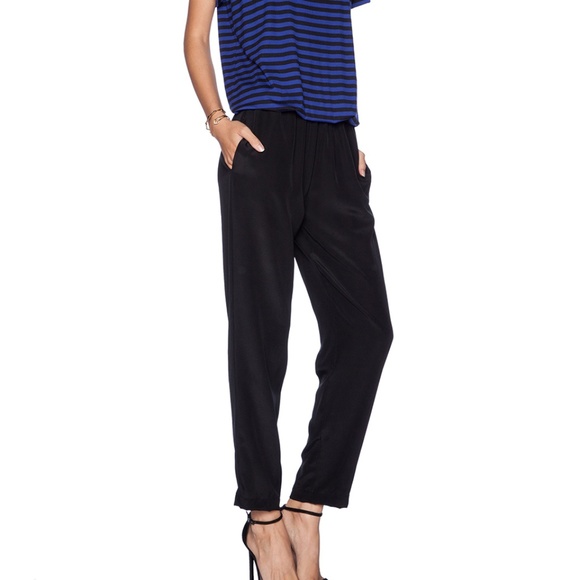 Amour Vert Jumpsuit - Picture 2 of 3